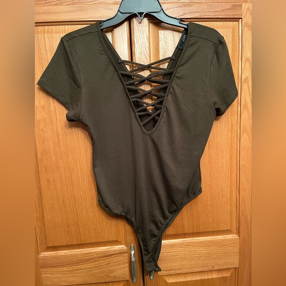 One piece Army green bodysuit Preowned - Picture 1 of 5